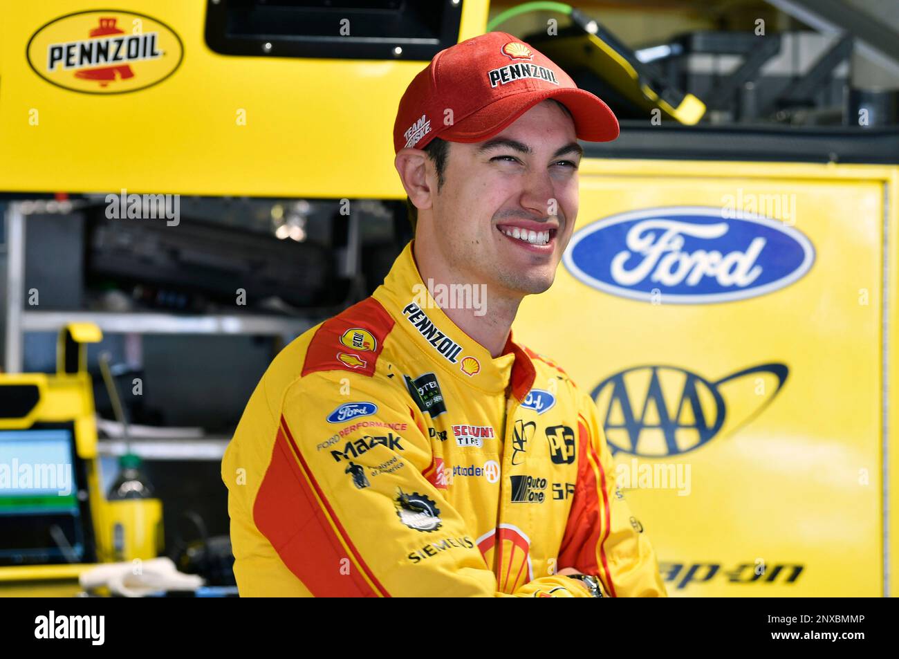 Joey Logano, Team Penske, Ford Fusion Pennzoil during the NASCAR