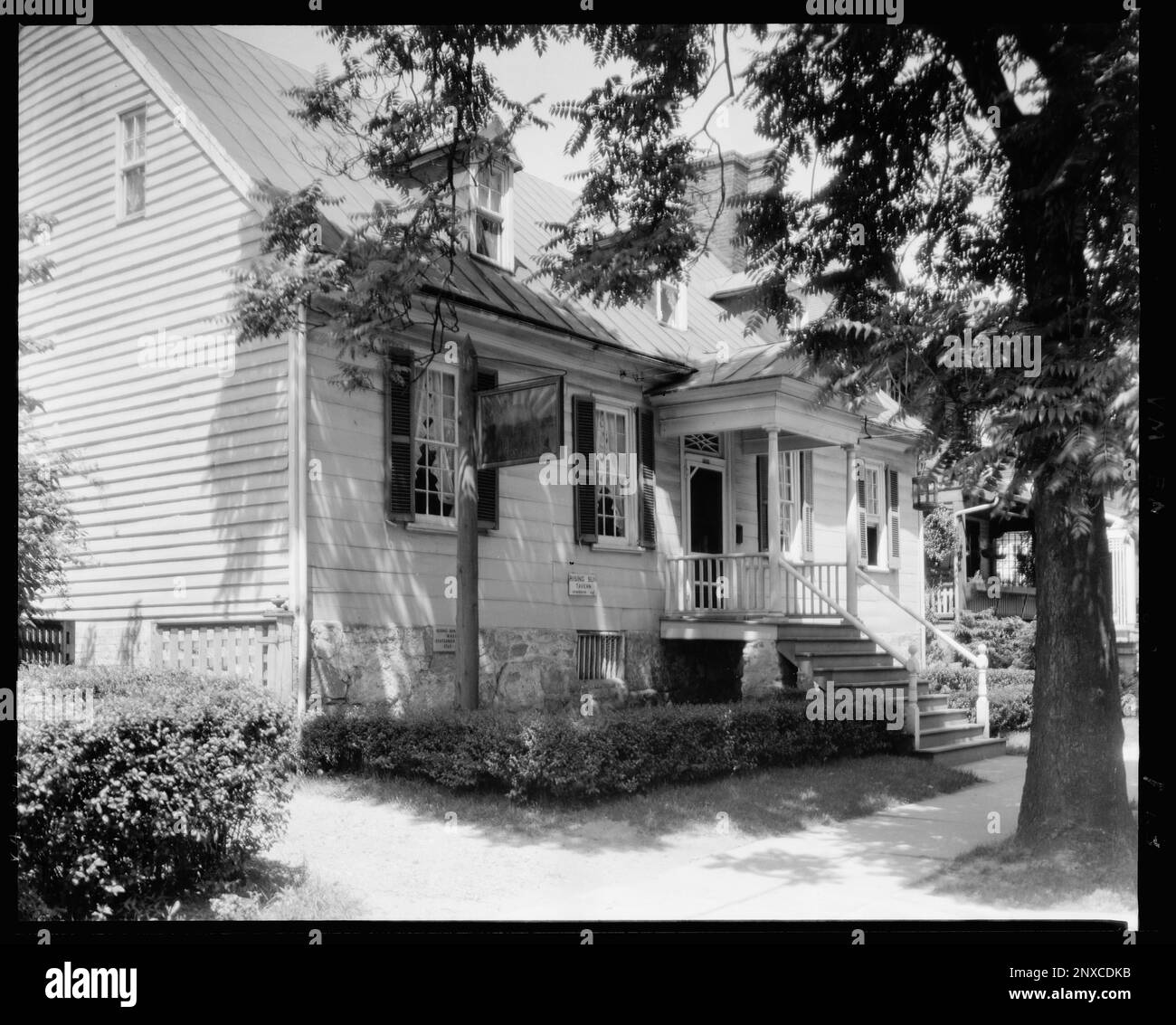 Rising Sun Tavern, exterior, Fredericksburg, Virginia. Carnegie Survey