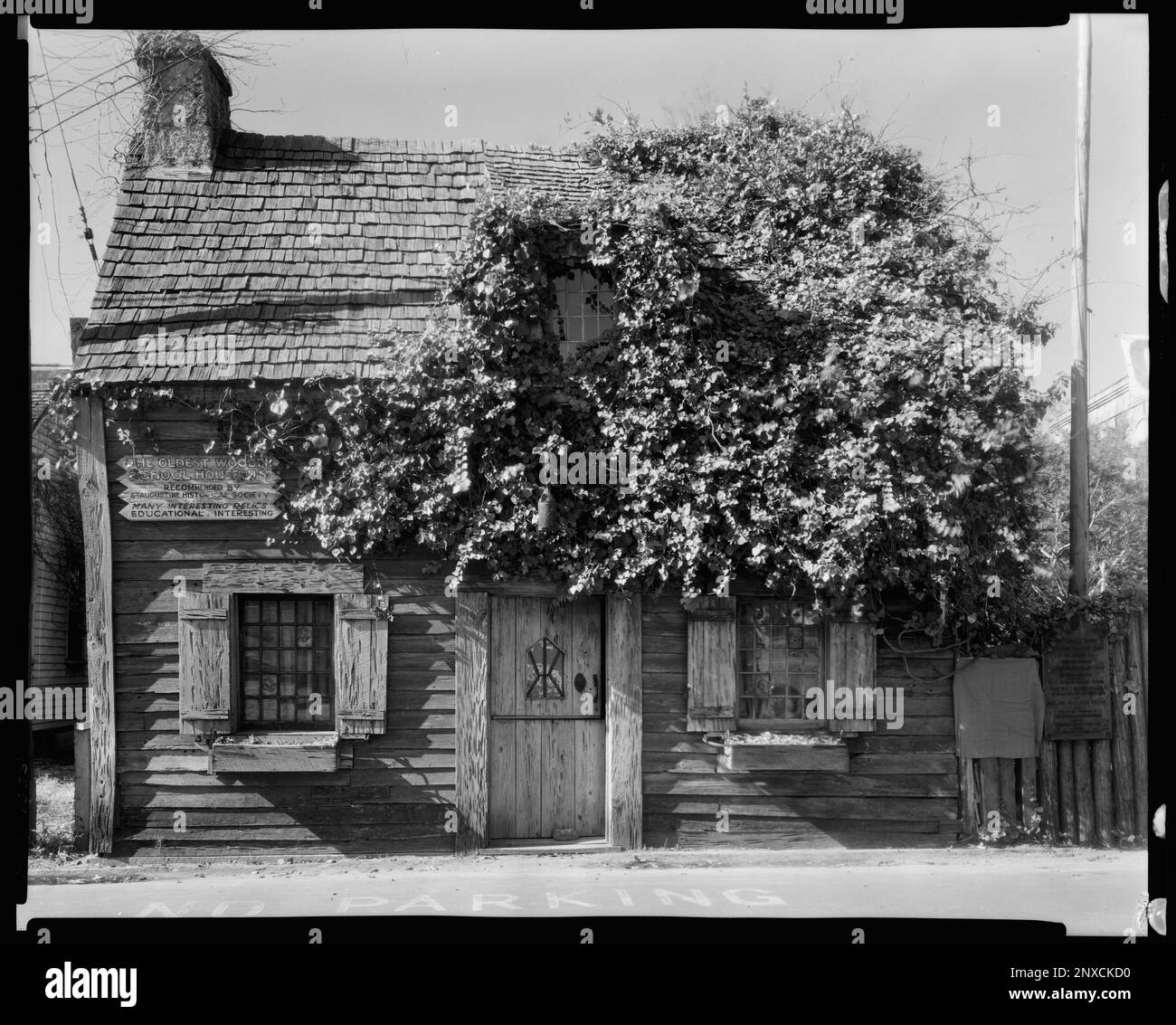 Oldest School House, St. Augustine, St. Johns County, Florida. Carnegie