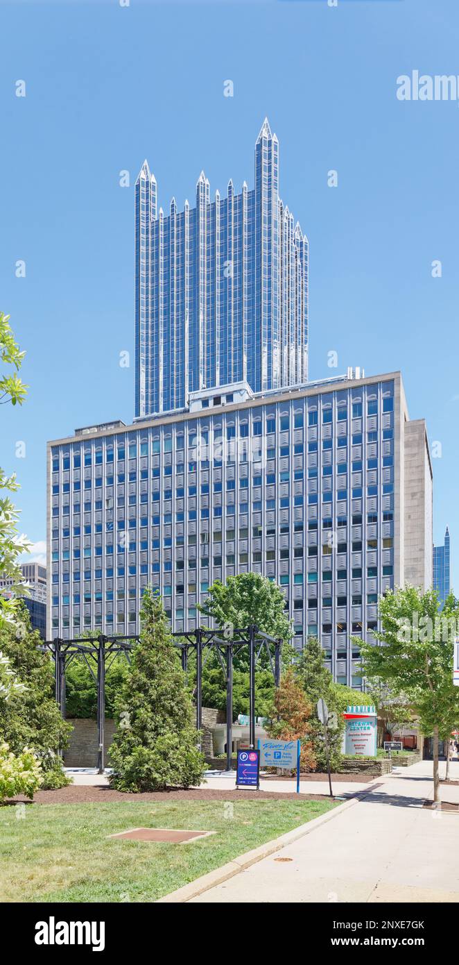 Pittsburgh Downtown Gateway District landmark Bell Telephone building