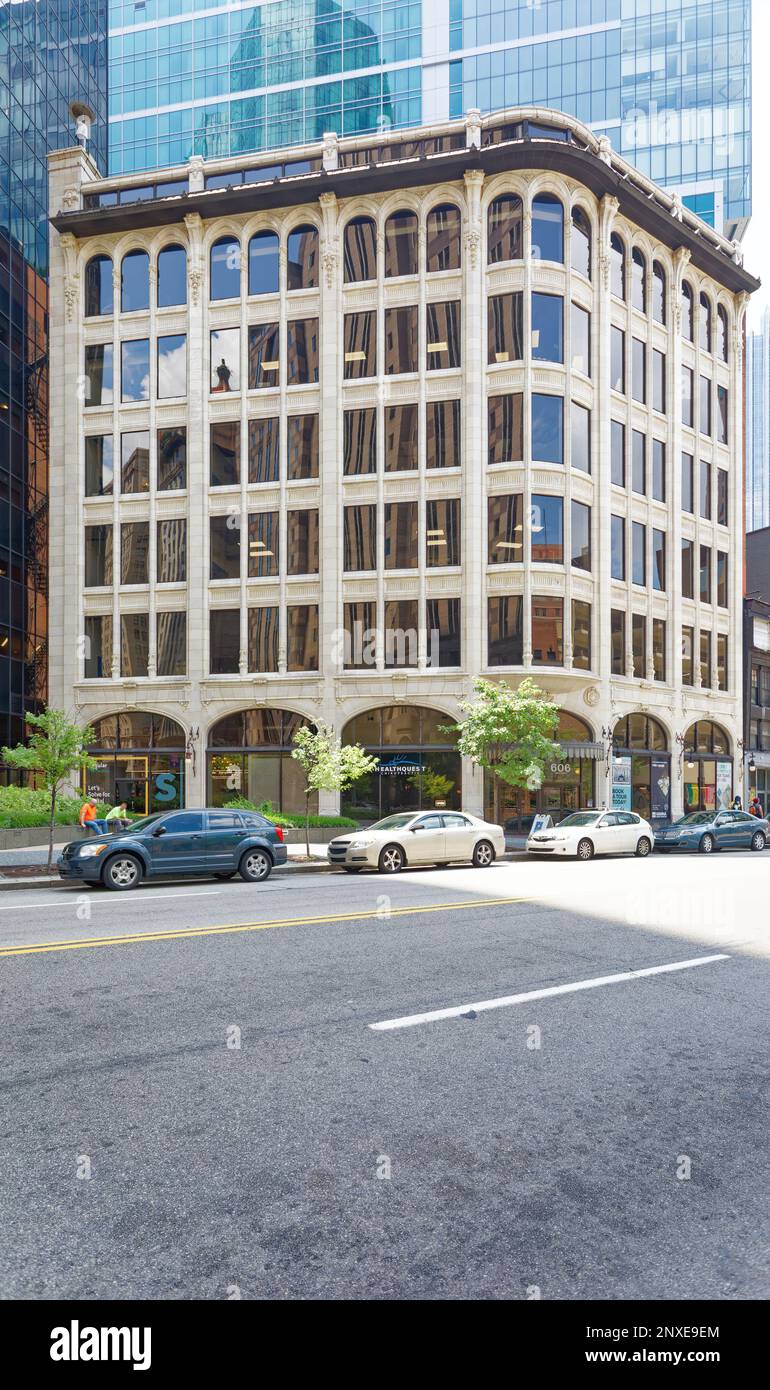 Expansive golden triangle hires stock photography and images Alamy