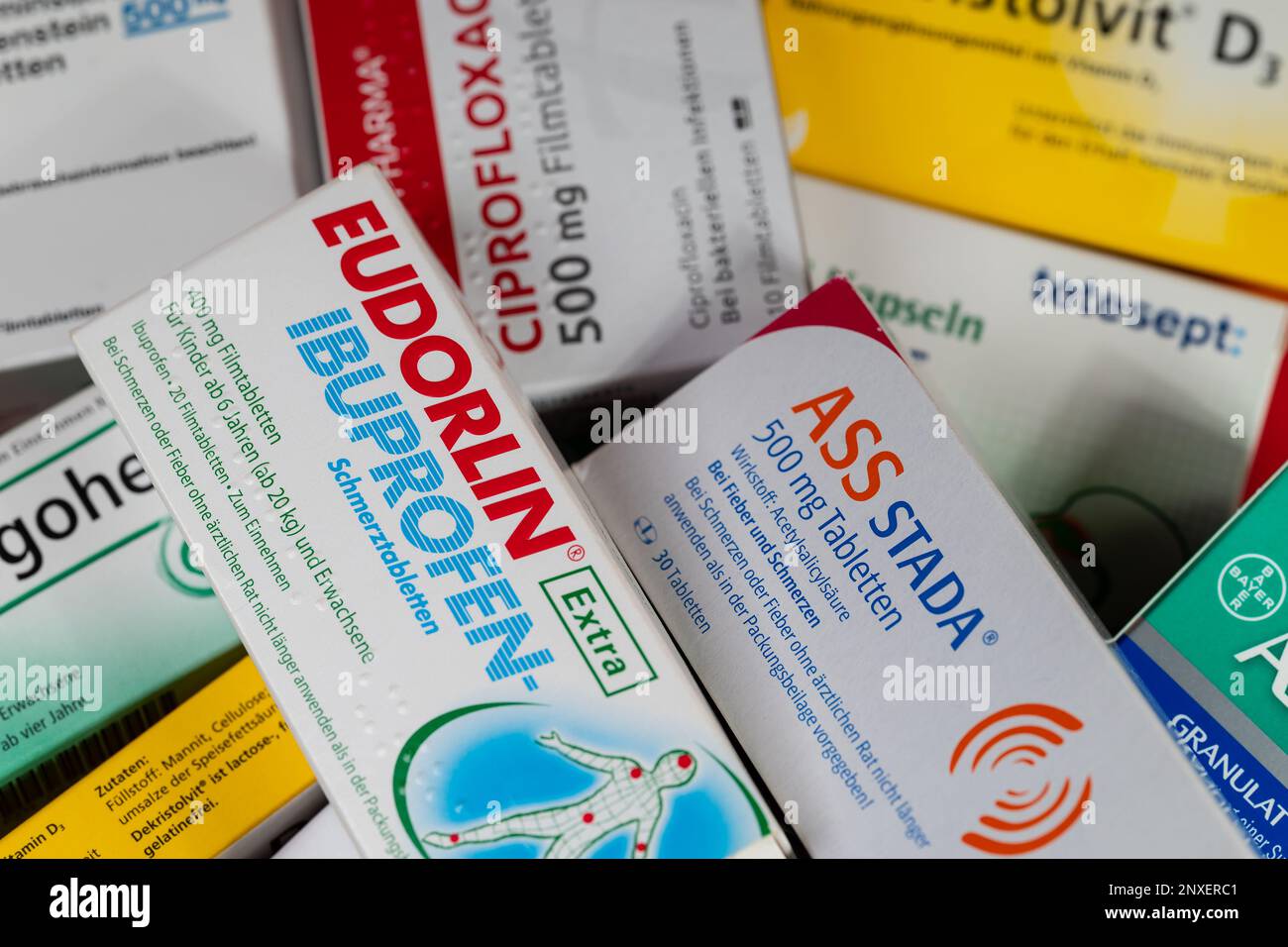 Various medicines in Germany winter 2023, currently with delivery