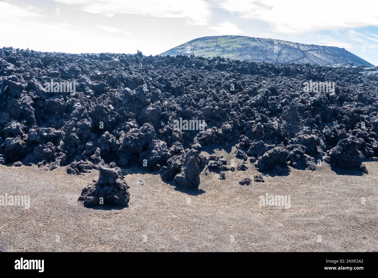 Variety of forms of basalt solidified lava (clinker, blocklava