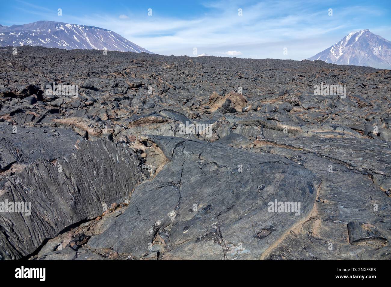 Basalt solidified lava (clinker) hawaiian is main type of lava (aa