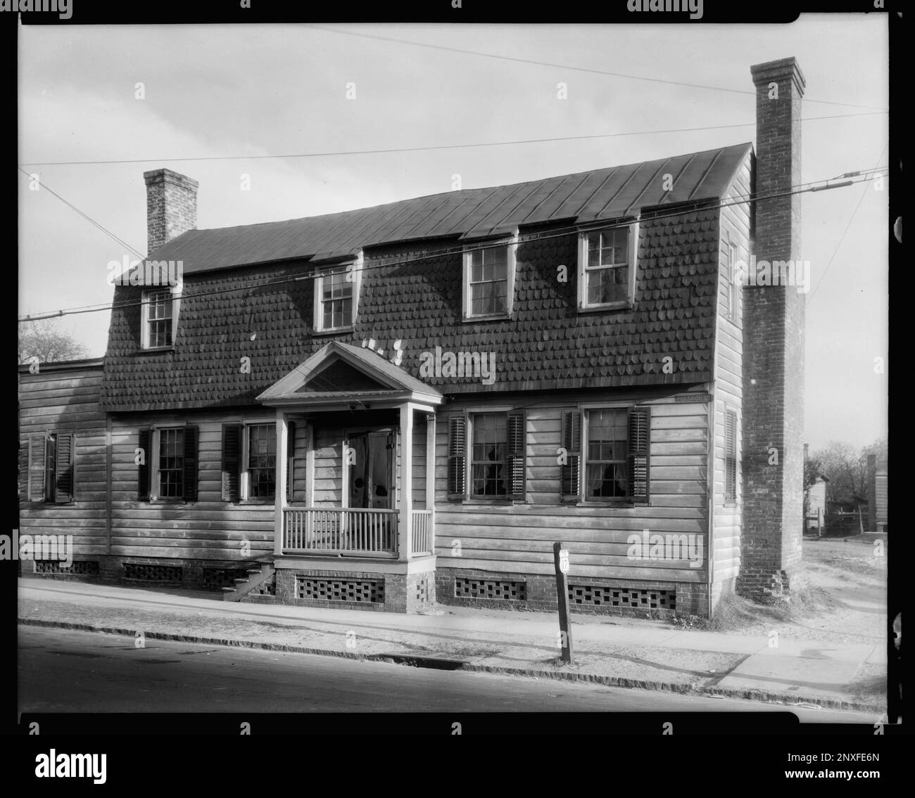 185 Pollock Street, New Bern, Craven County, North Carolina. Carnegie