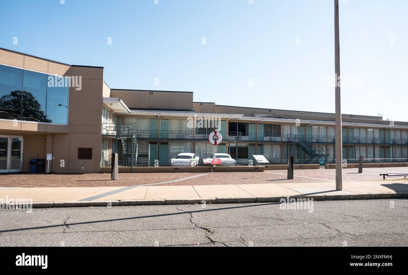 Exterior of the National Civil Rights Museum, Lorraine Motel, Memphis, Tennessee, showing entrance and two floors of motel rooms plus white cadillacs. Stock Photo