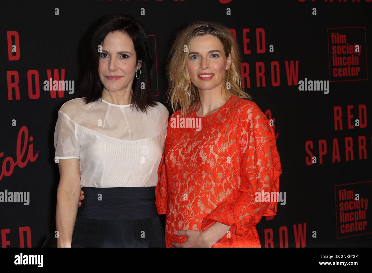 Photo by: John Nacion/STAR MAX/IPx20182/26/18Mary Louise Parker and