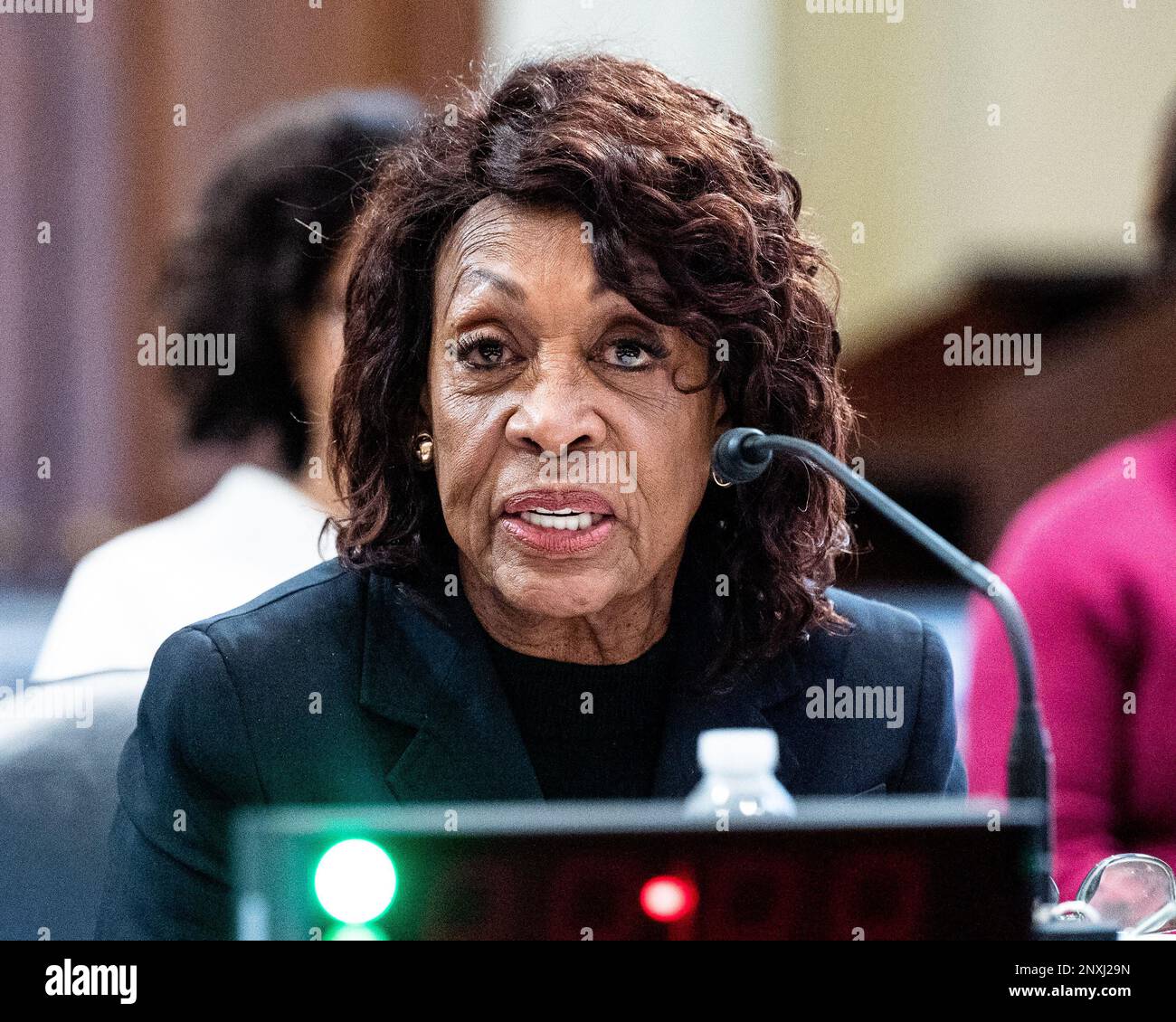 Maxine waters hi-res stock photography and images - Alamy