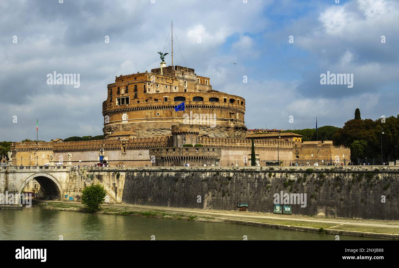 Castel Sant'Angelo in Rome Stock Photo - Alamy