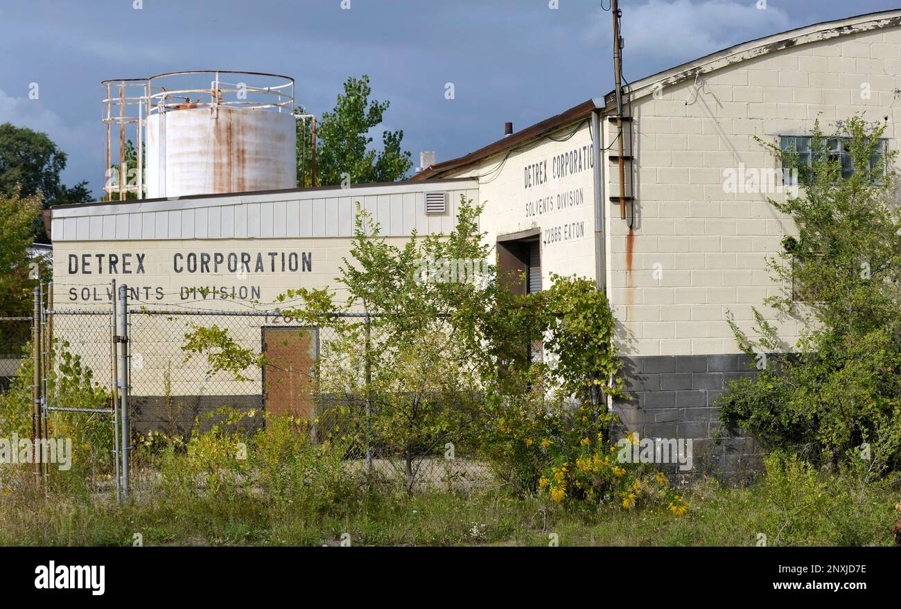 The former Midwest Memorial Building/ former Detrex Corporation ...