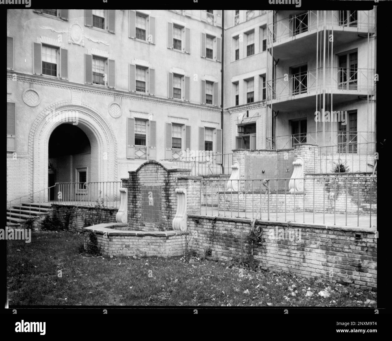 Roland Park Apartments, Baltimore, Maryland. Carnegie Survey of the