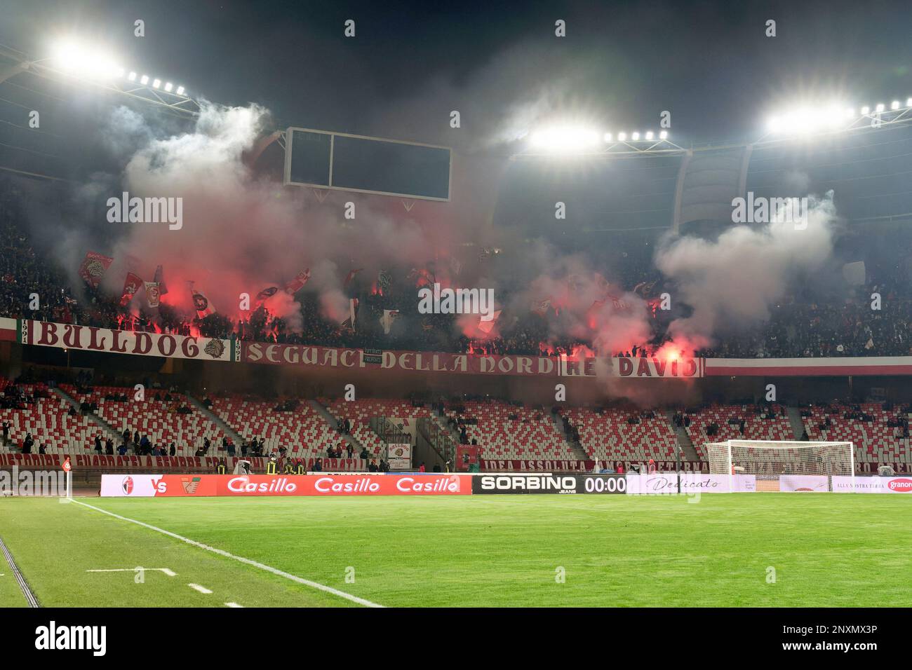 San Nicola stadium, Bari, Italy, September 03, 2022, Official Kombat Ball  Lega B 2022 - 2023 during SSC Bari vs SPAL - Italian soccer Serie B match  Stock Photo - Alamy