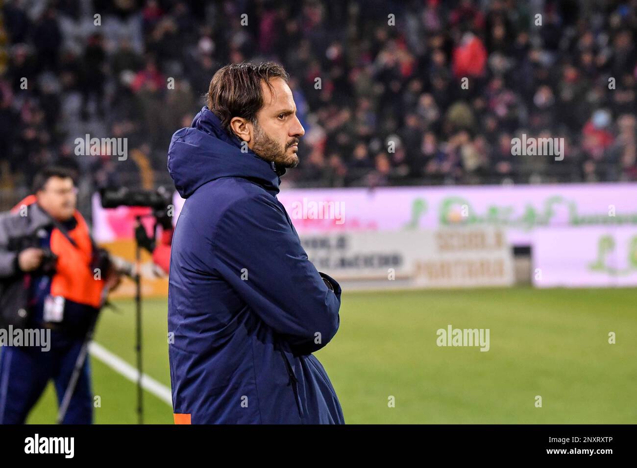 April 10, 2023, Como, Italy: Match ball during the Italian Serie B football  match between Como 1907 and Genoa CFC on 10 of Avril 2023 at stadio  Giuseppe Senigallia in Como, Italy.