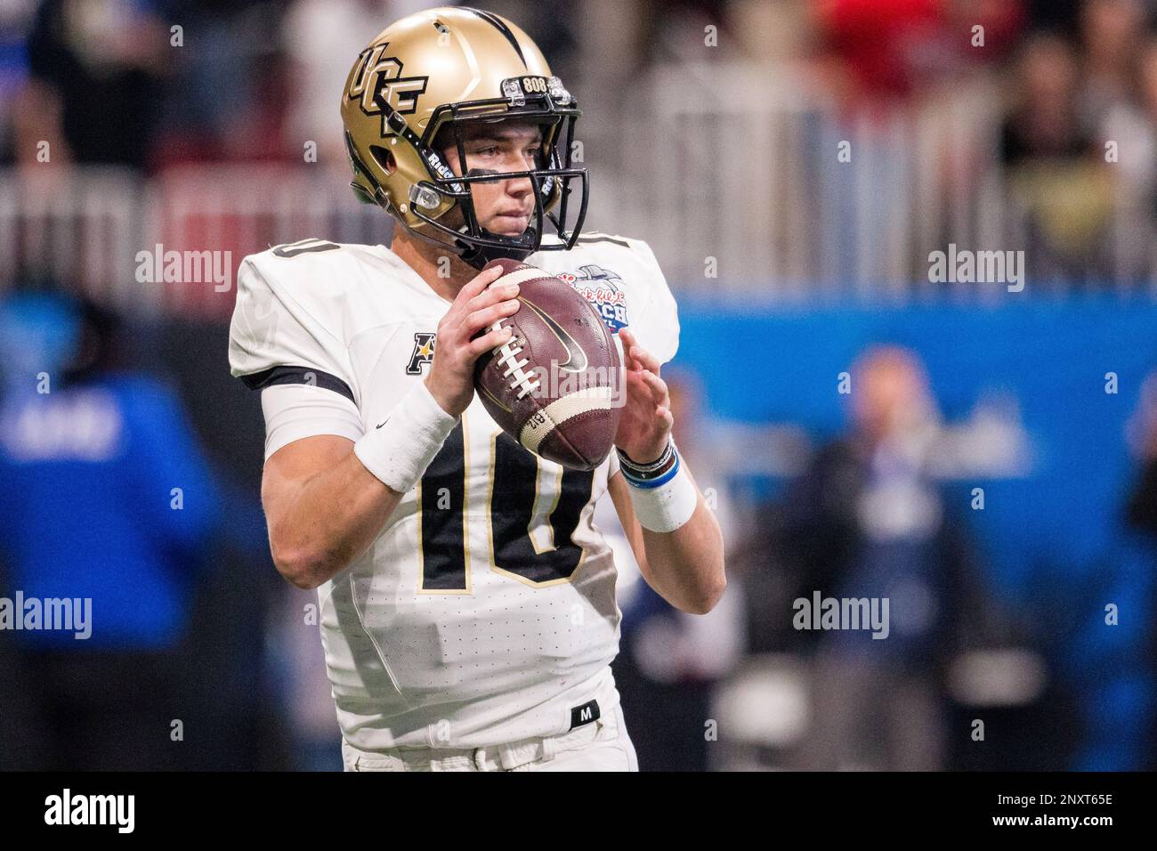January 1, 2018 UCF Knights quarterback McKenzie Milton (10) drops