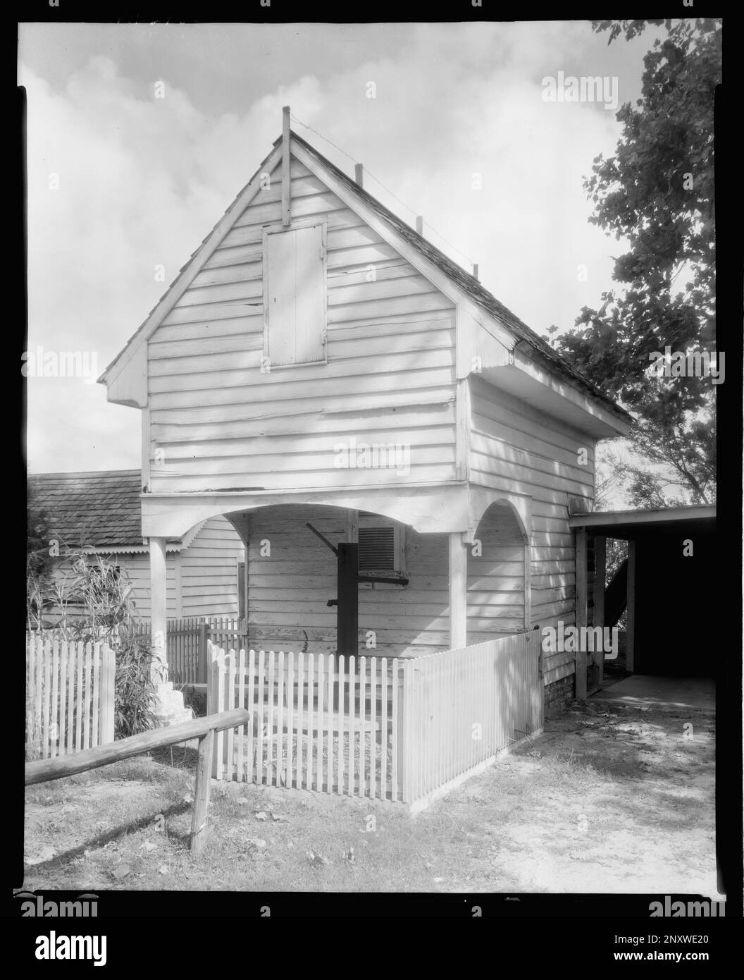 Poplar Grove, Mathews County, Virginia. Carnegie Survey of the