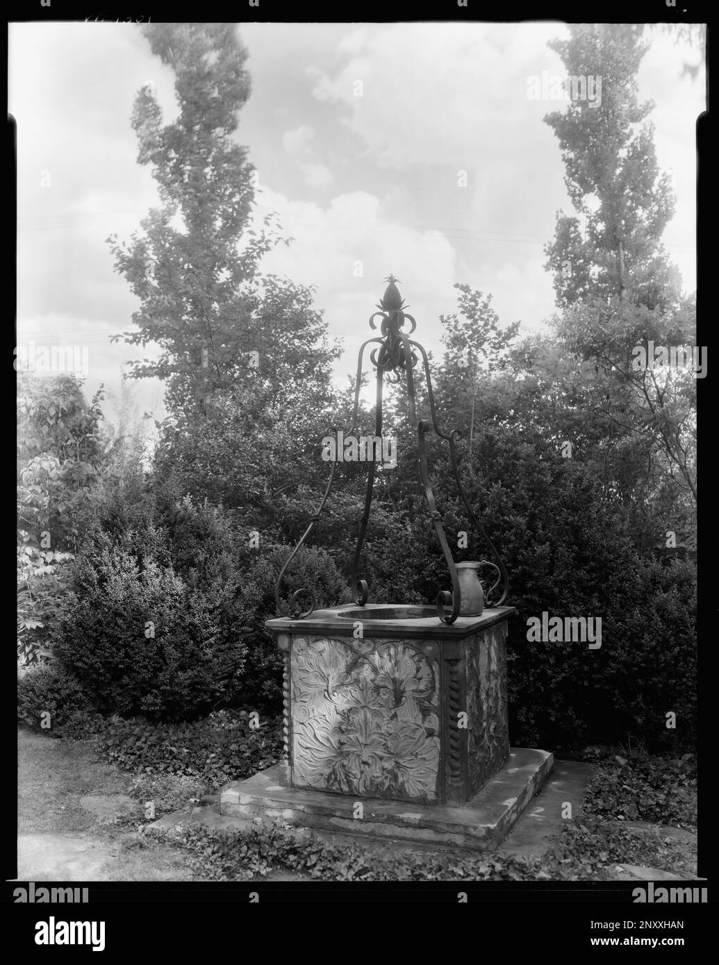 Greenwood gardens Black and White Stock Photos & Images Alamy