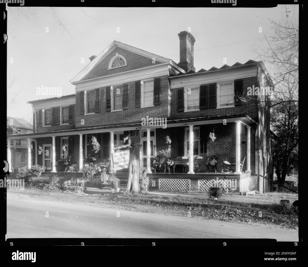 Old Colonial Home for Tourist, Buckingham, Buckingham County, Virginia