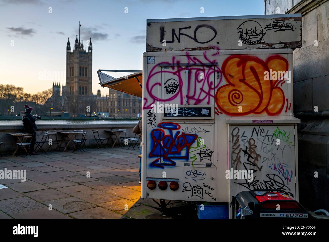 Graffitti Cafe Opposite the Houses of Parliament, London, England Stock Photo