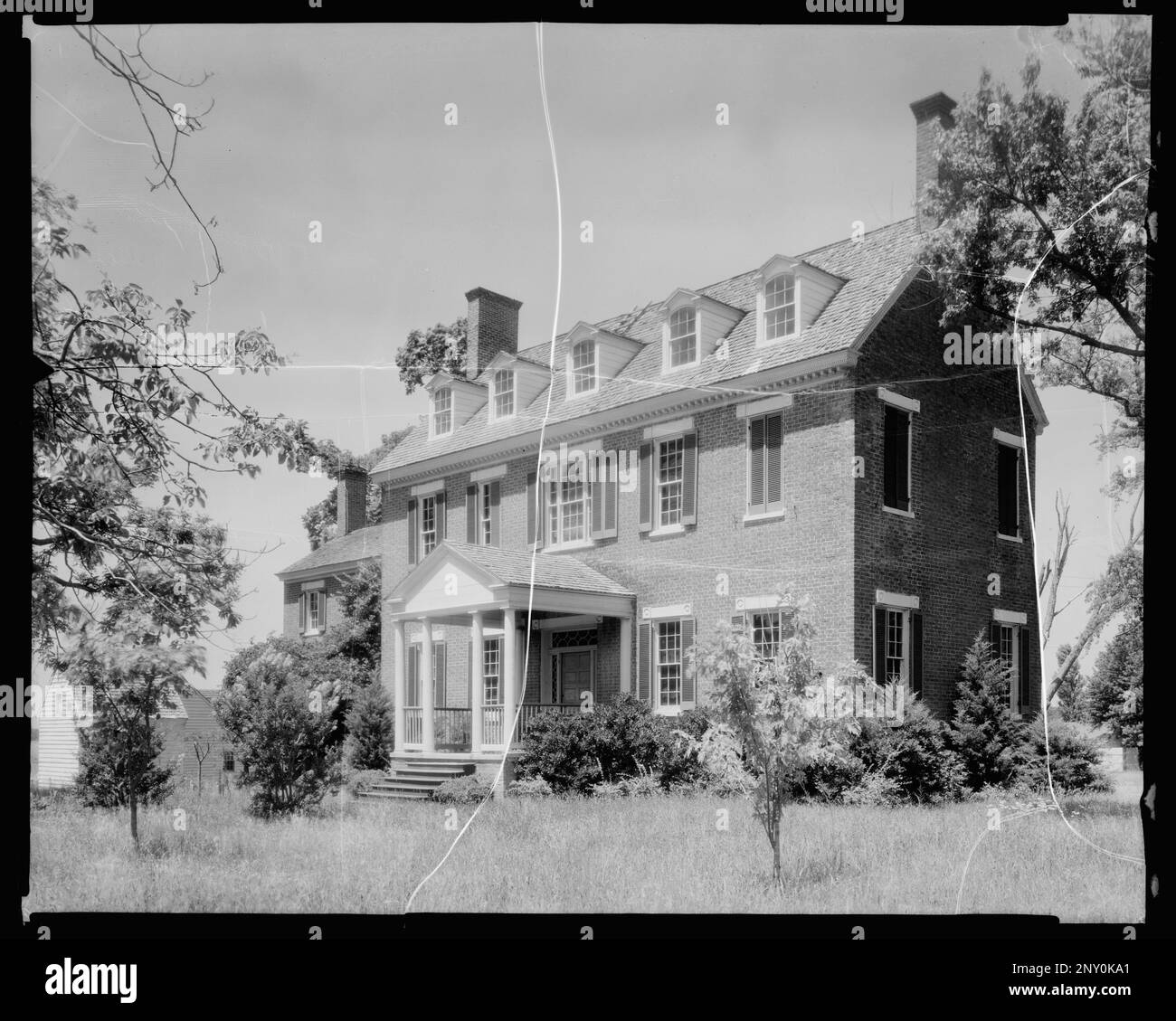 Cessford, Eastville, Northampton County, Virginia. Carnegie Survey of the Architecture of the South. United States  Virginia  Northampton County  Eastville, Porches, Dormers, Houses. Stock Photo