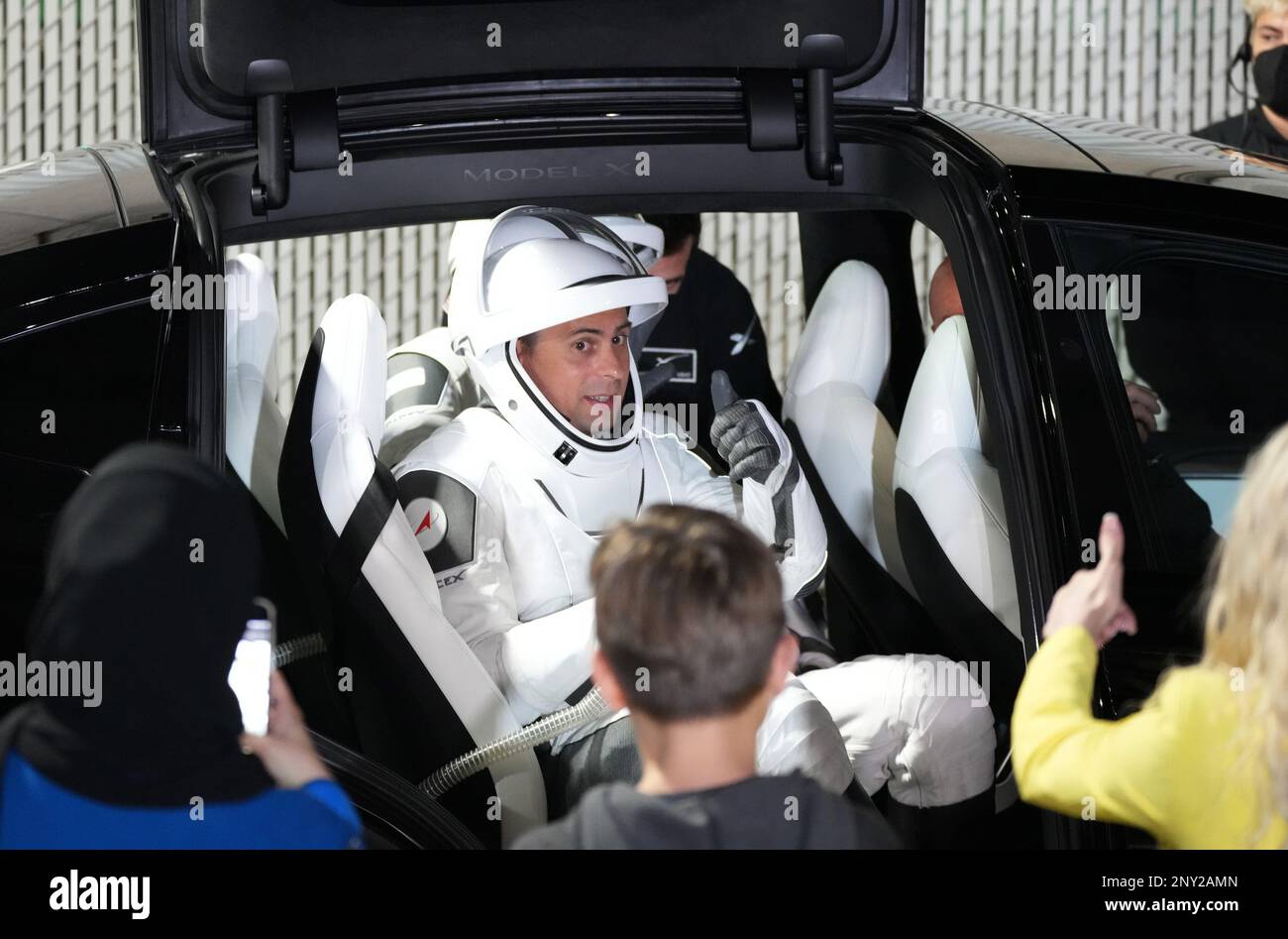 Kennedy Space Center, United States. 01st Mar, 2023. Roscosmos cosmonaut Mission Specialist Andrey Fedyaev waves to his wife and sons as the SpaceX NASA Crew-6 prepare to board the Crew Dragon spacecraft 'Endeavour' for their second attempted liftoff at Kennedy Space Center, Florida on Wednesday, March 1, 2023. The other crew members are NASA astronaut Pilot Warren 'Woody' Hoburg, NASA astronaut Commander Stephen Bowen and UAE Mission Specialist Sultan Al-Neyadi. Photo by Pat Benic/UPI Credit: UPI/Alamy Live News Stock Photo