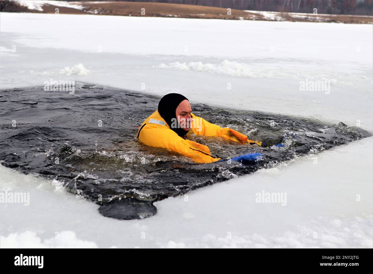 Surface ice rescue training hi-res stock photography and images - Alamy