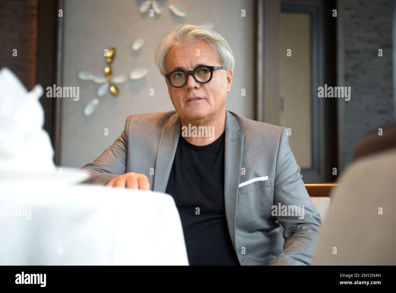 Famous women's shoe designers deals