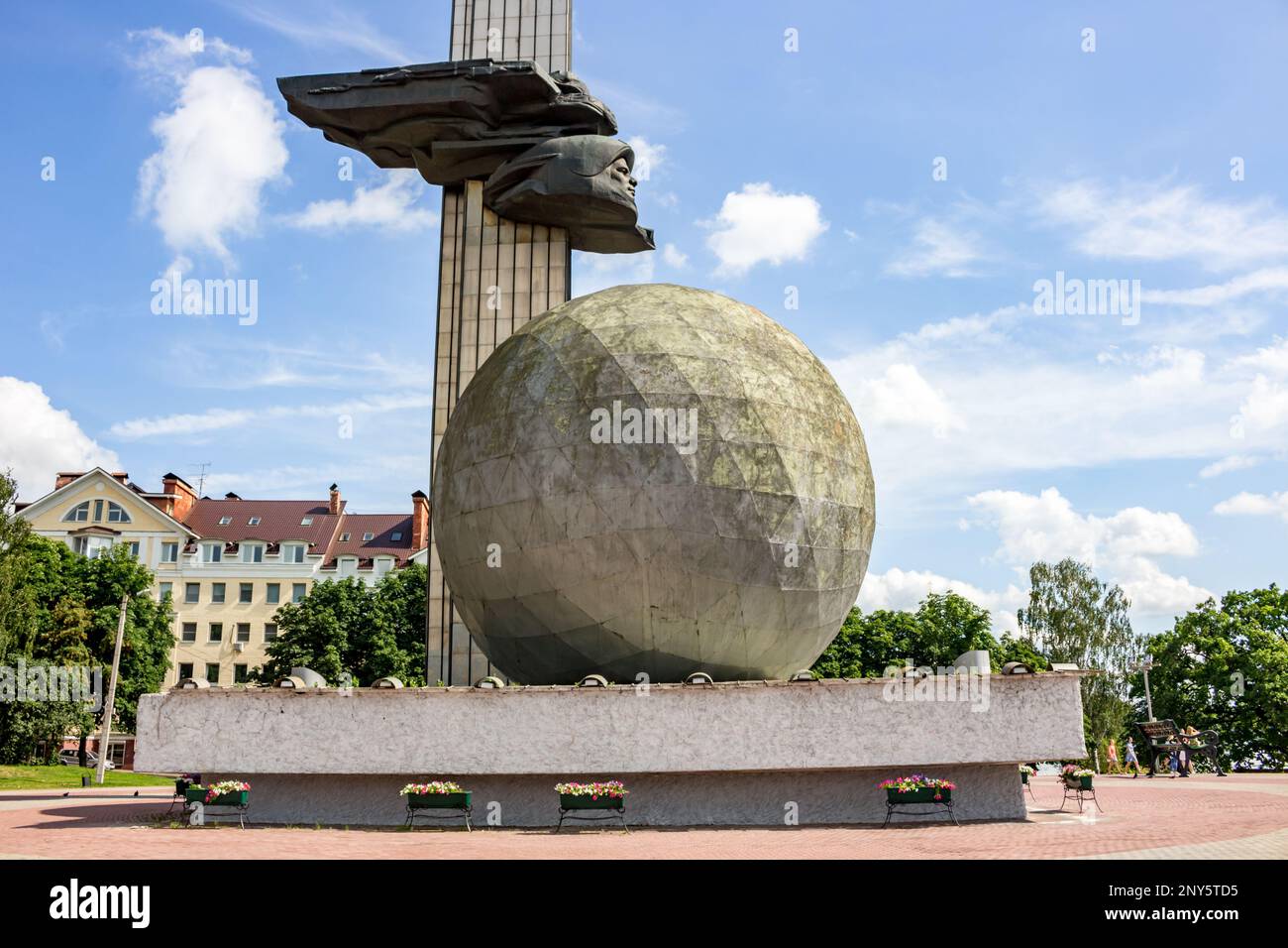 KALUGA, RUSSIA - AUGUST 2017: Monument to the 600th anniversary of Kaluga Stock Photo