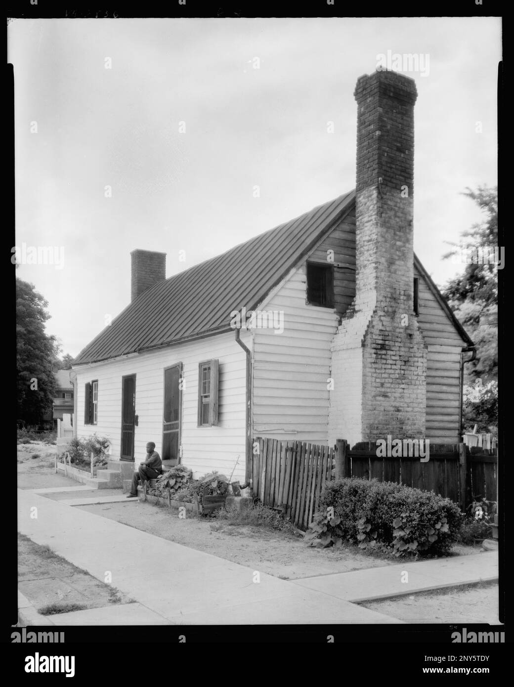 Cabin, Street, Fredericksburg, Virginia. Carnegie Survey of the
