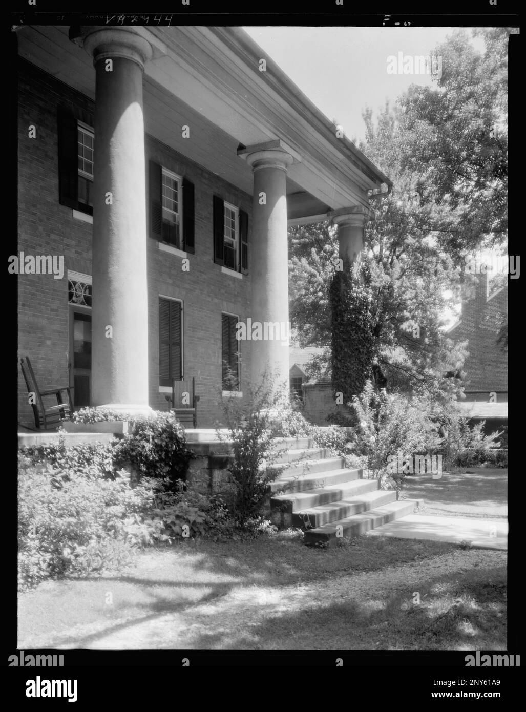 Lang House, 307 Amelia Street, Fredericksburg, Virginia. Carnegie Survey of the Architecture of