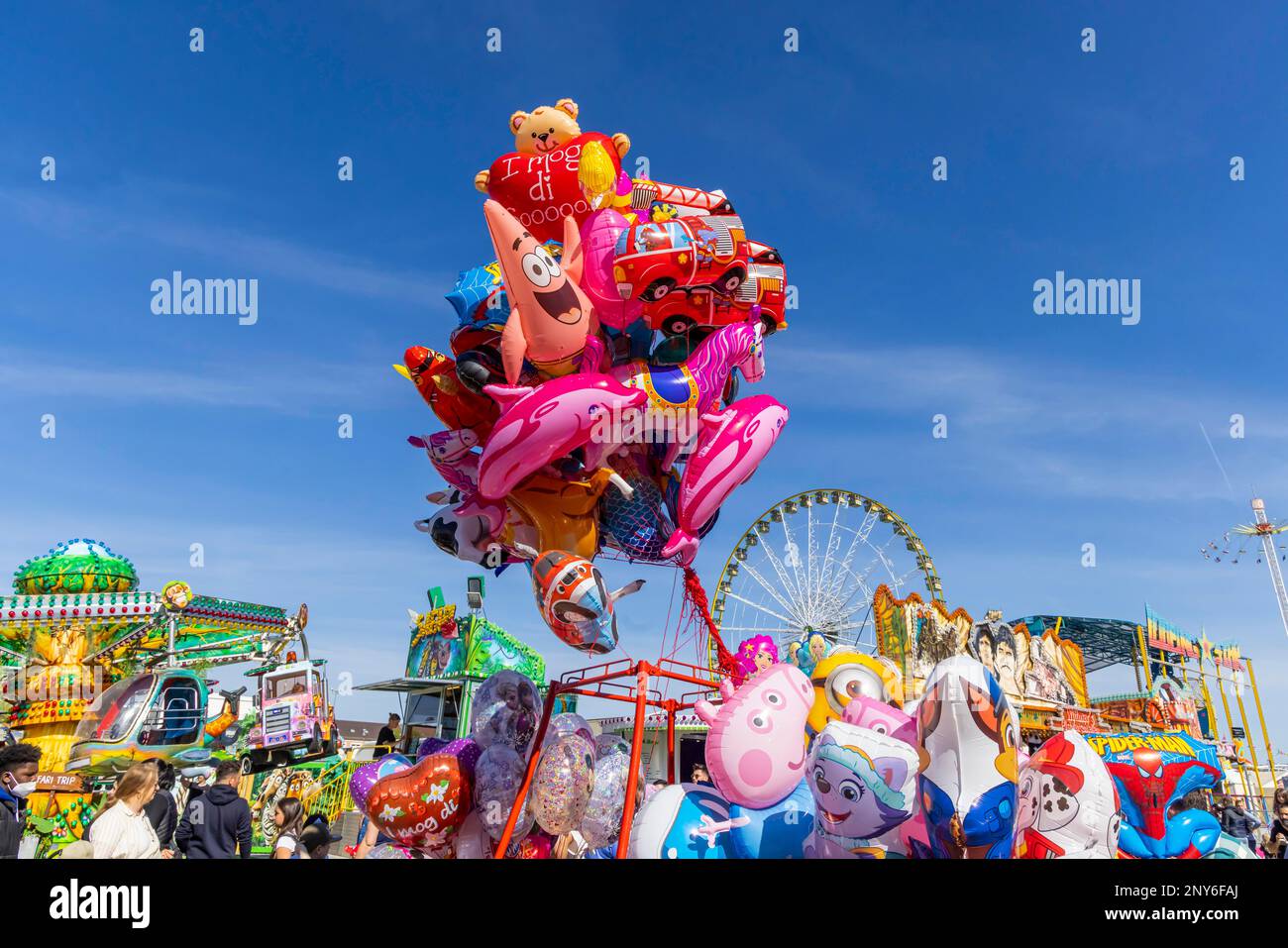Balloons and Risenrad at the carnival, spring festival in Stuttgart
