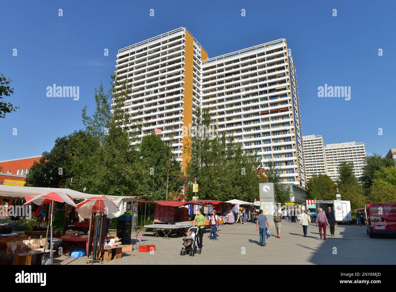 dak helene weigel platz 1