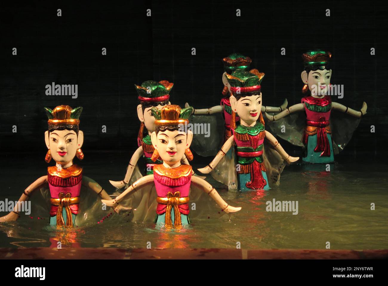 Lotus Water Puppet Theatre, Le Thai To, Hanoi, Vietnam Stock Photo Alamy
