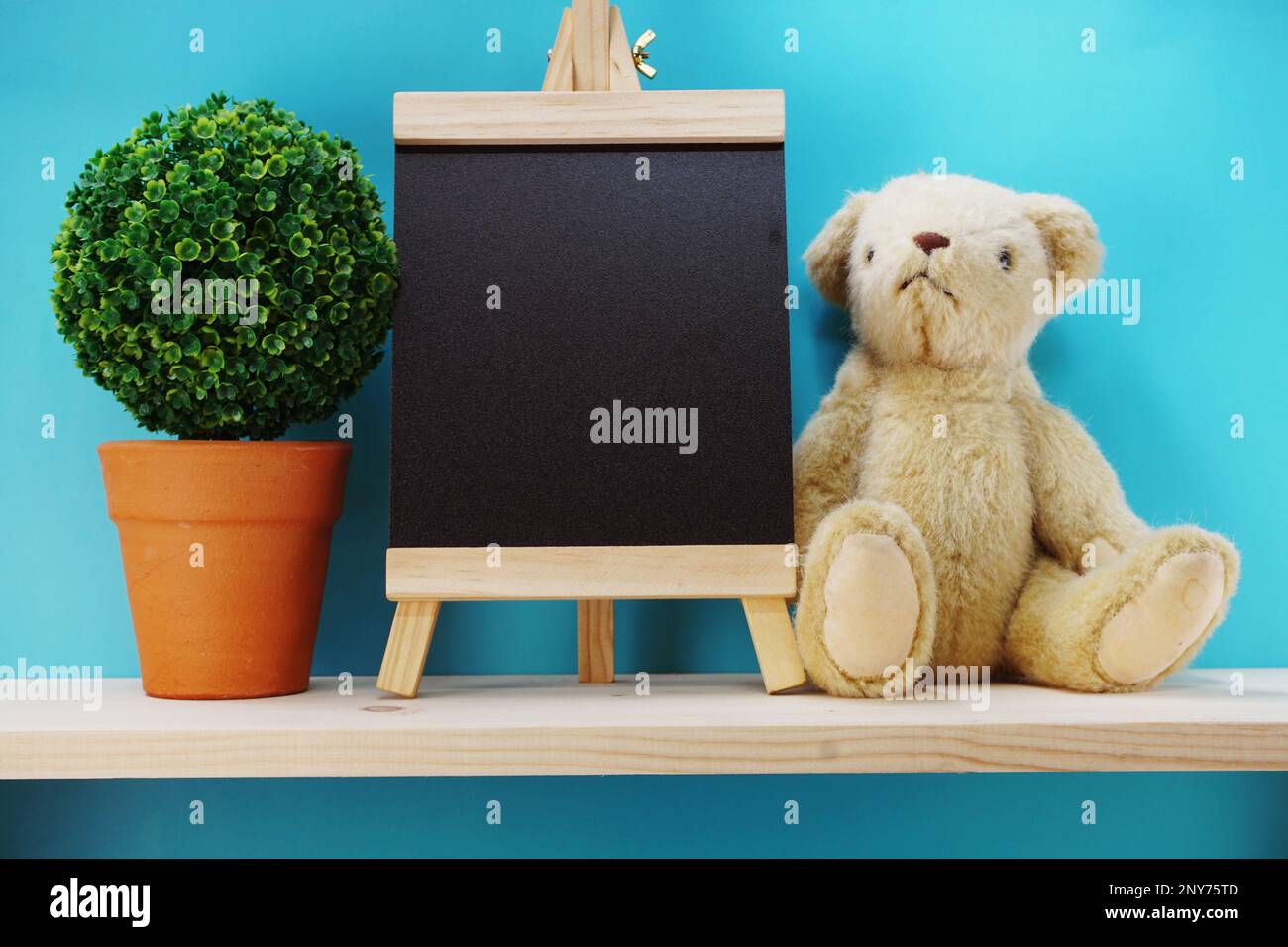 cute teddy bears on wooden background with copy space Stock Photo - Alamy