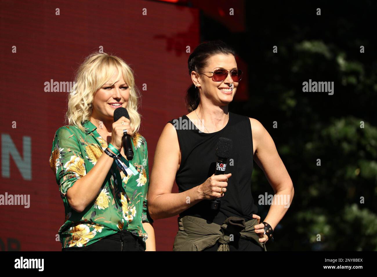 Photo by: John Nacion/STAR MAX/IPx20179/23/17Malin Akerman and Bridget
