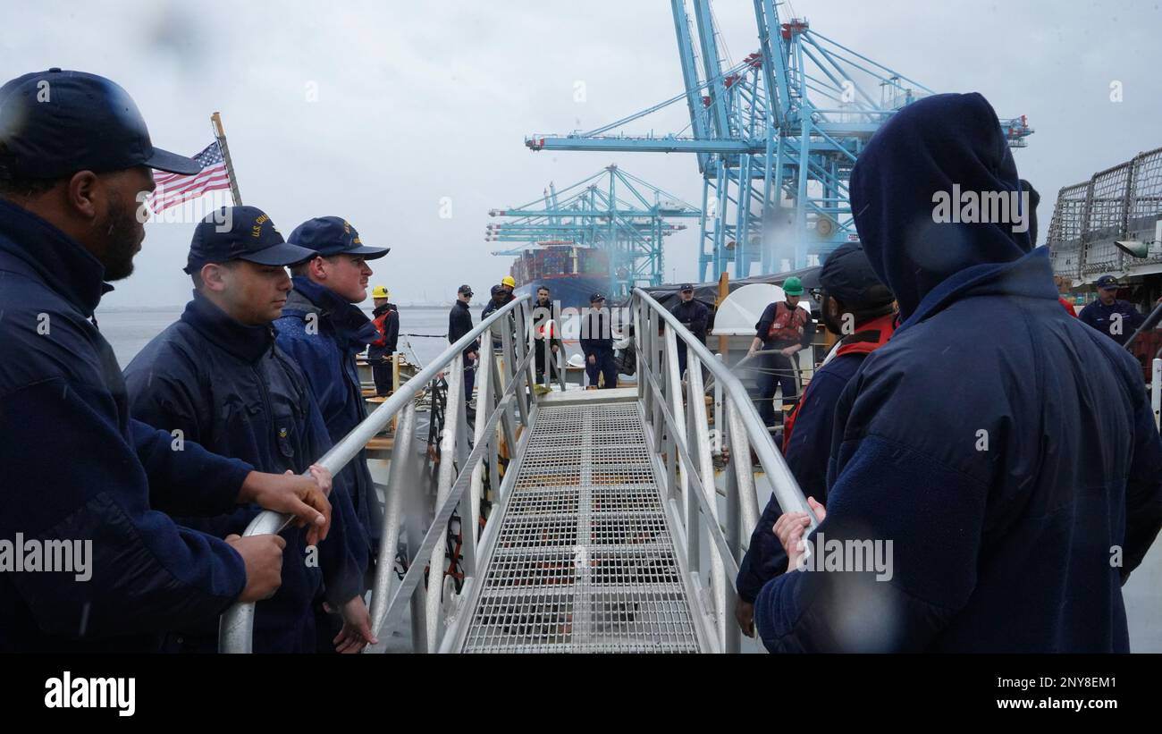 the-crew-of-the-uscgc-legare-wmec-912-transfers-the-cutter-s-brow