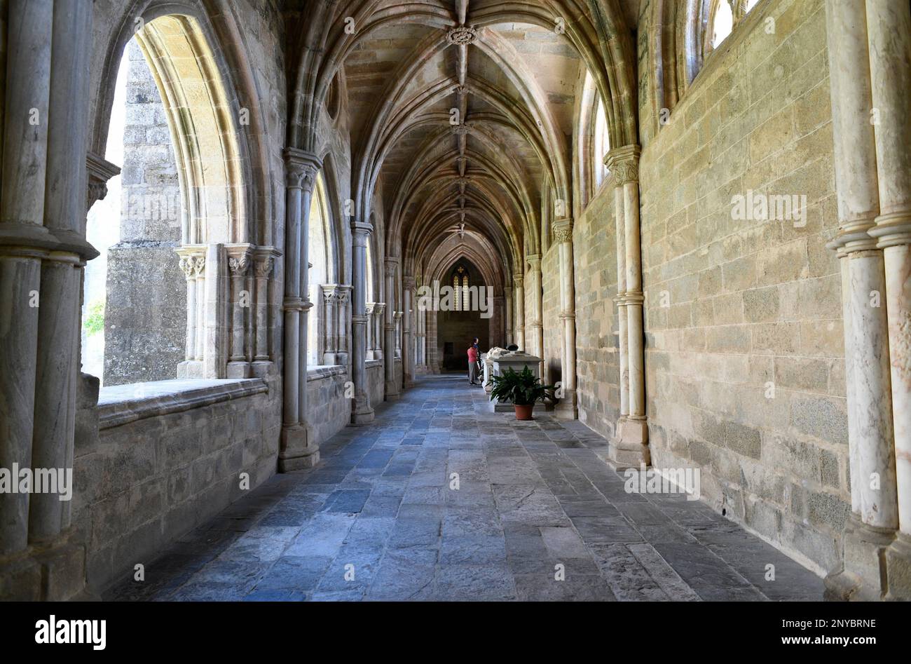 Evora Cathedral (Se de Evora), cloister (gothic, 14th century). Alentejo, Portugal. Stock Photo
