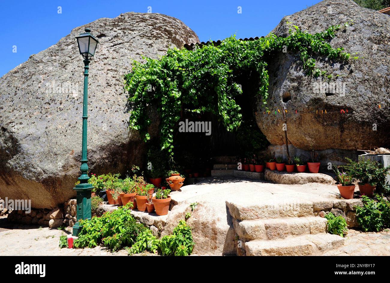 Monsanto, typical granite houses in old town(hidden house). Idanha-a-Nova, Castelo Branco, Portugal. Stock Photo