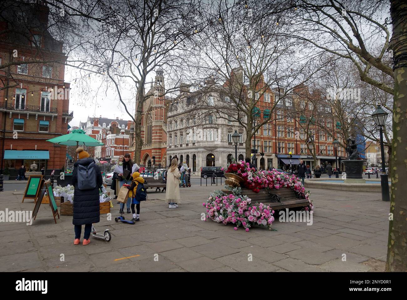 Sloane Square, London, UK Stock Photo Alamy