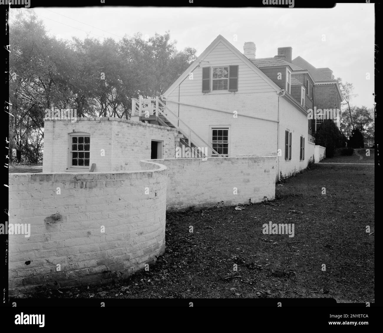 Redesdale, 8603 River Road, Richmond, Henrico County, Virginia. Carnegie Survey of the Architecture of the South. United States  Virginia  Henrico County  Richmond, Garden walls, Garages, Mansions. Stock Photo
