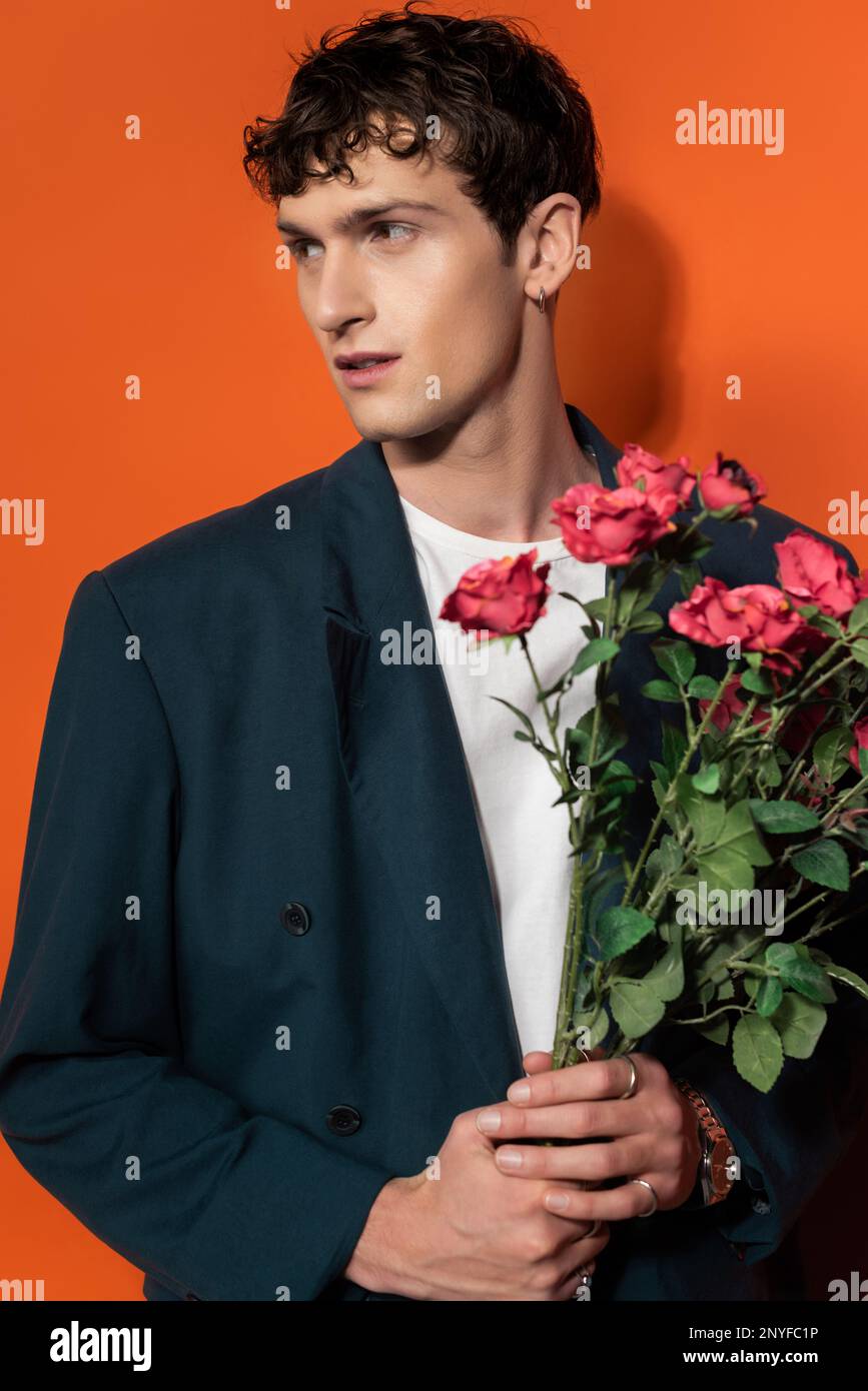 Navy blue floral blazer hi-res stock photography and images - Alamy