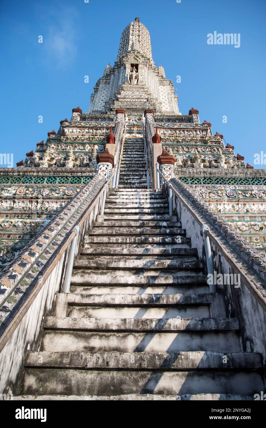 Impressive Architectural Details Of Wat Arun The Temple Of Dawn In 