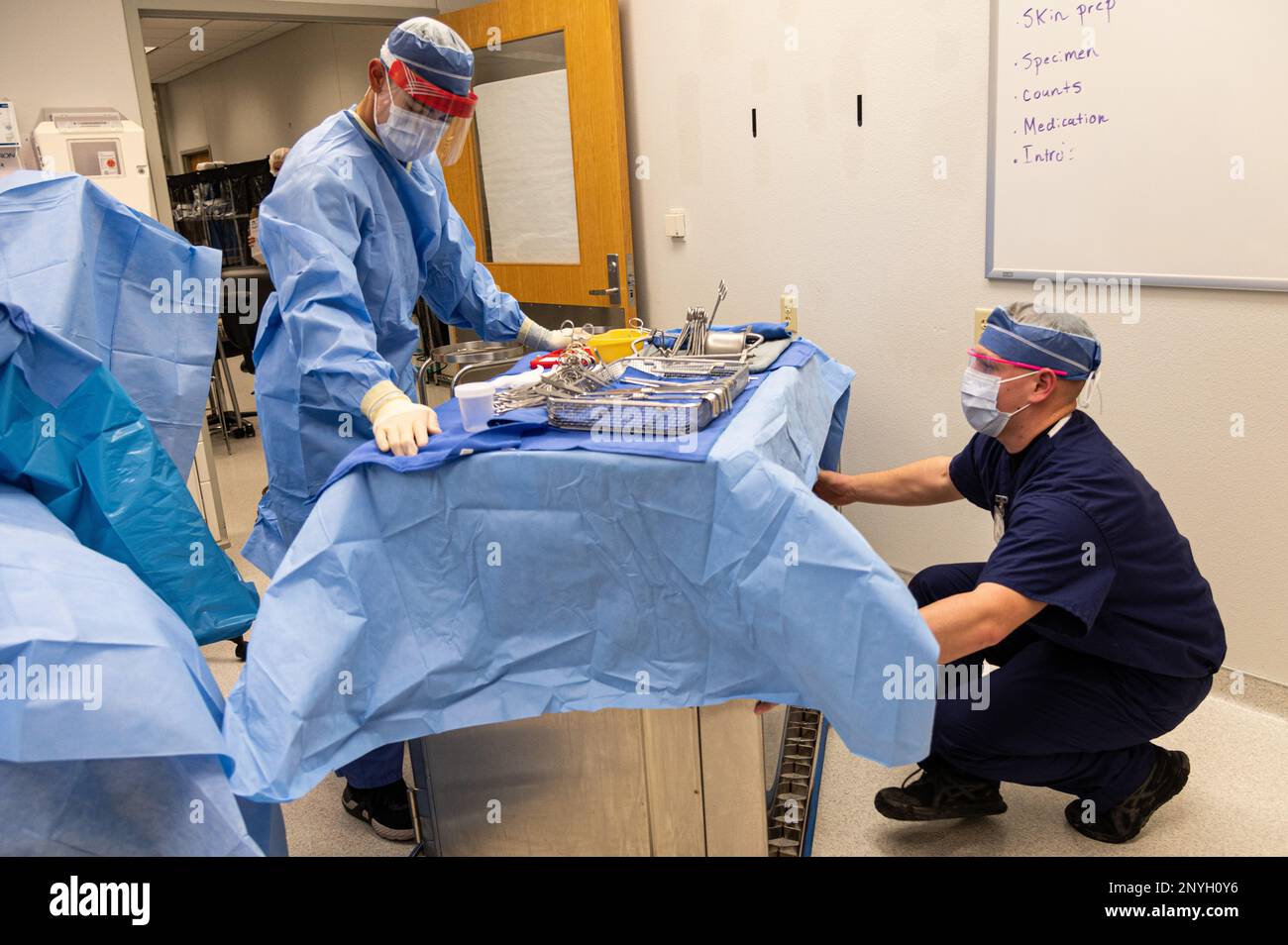 68D operating room specialist students assigned to the U.S. Army ...