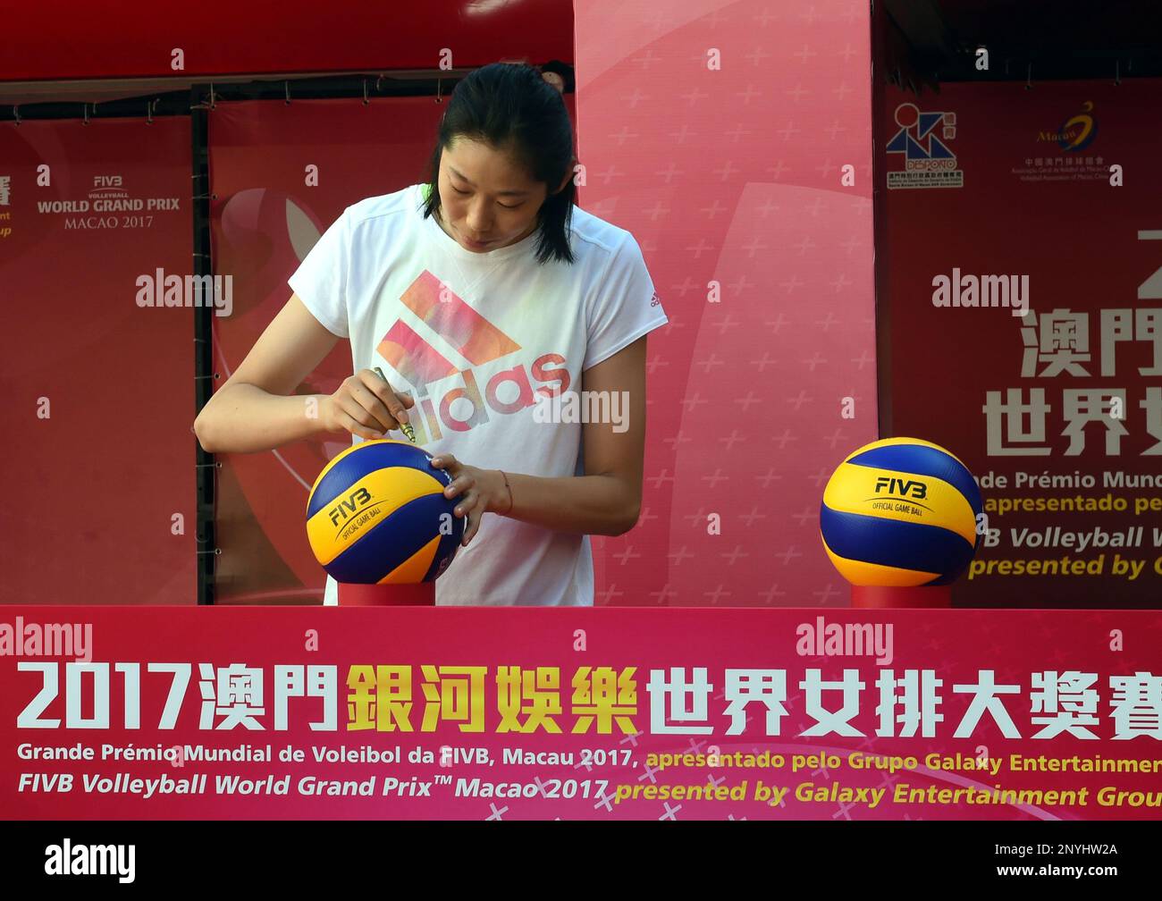 Zhu Ting of China signs an autograph during a promotional event for the  FIVB Volleyball World Grand Prix Macao 2017 in Macau, China, 12 July  2017.(Imaginechina via AP Images Stock Photo - Alamy