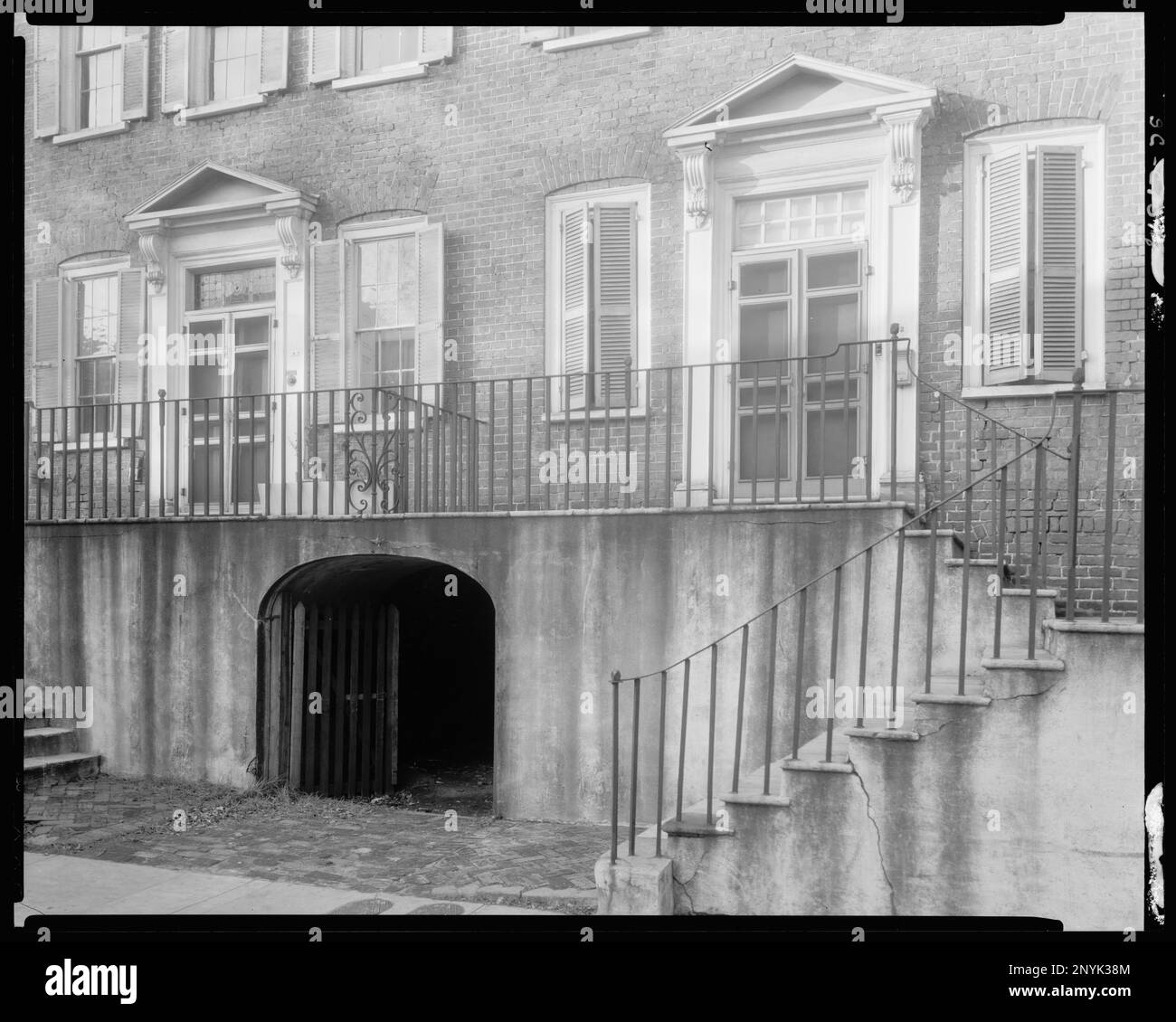 Daniel Blake Tenements, 4-6 Court House Square at Broad, Charleston ...