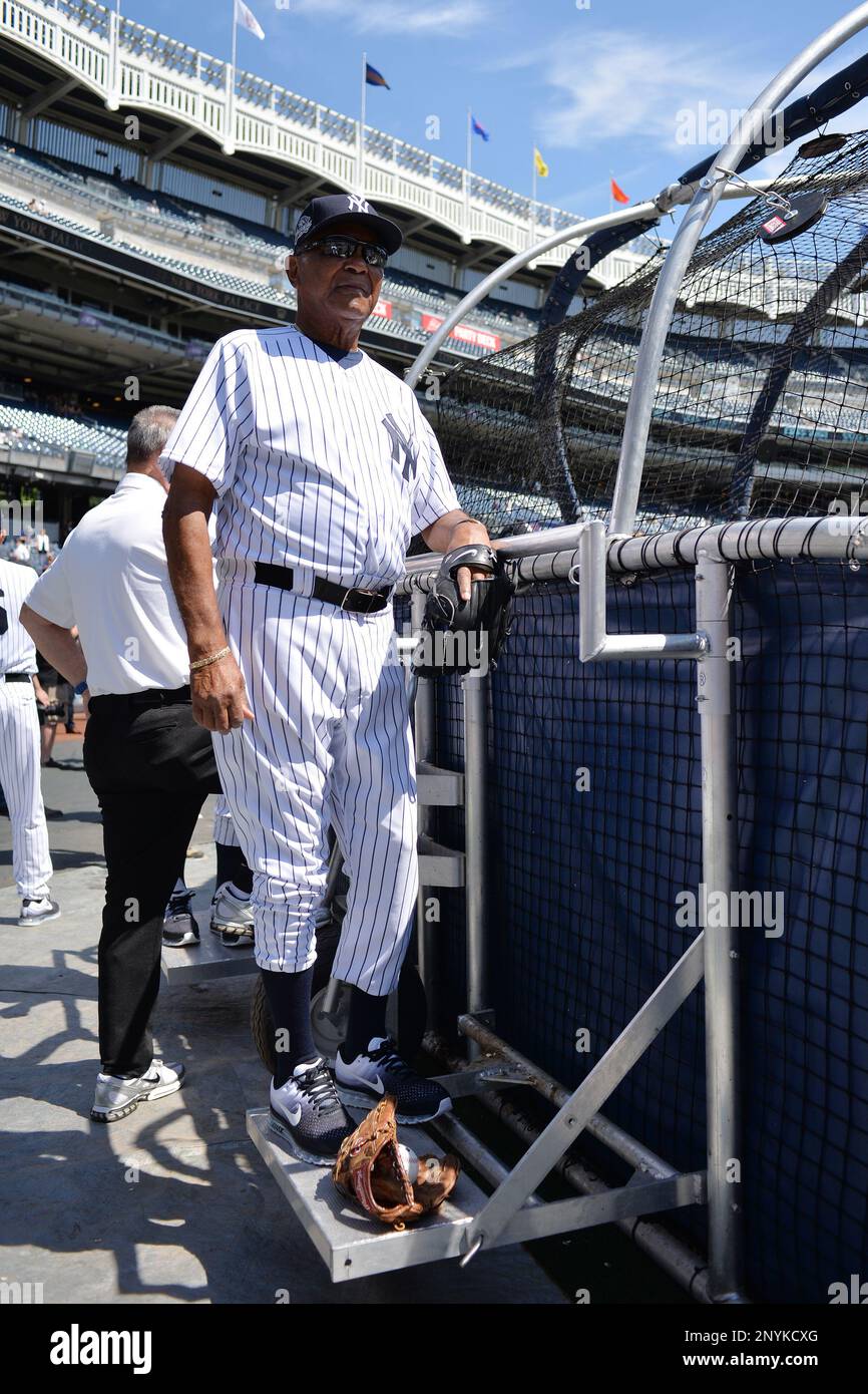 Former New York Yankees outfielder Darryl Strawberry during Old Timers Day  at Yankee Stadium on June 26, 2011 in Bronx, NY. (AP Photo/Tomasso DeRosa  Stock Photo - Alamy