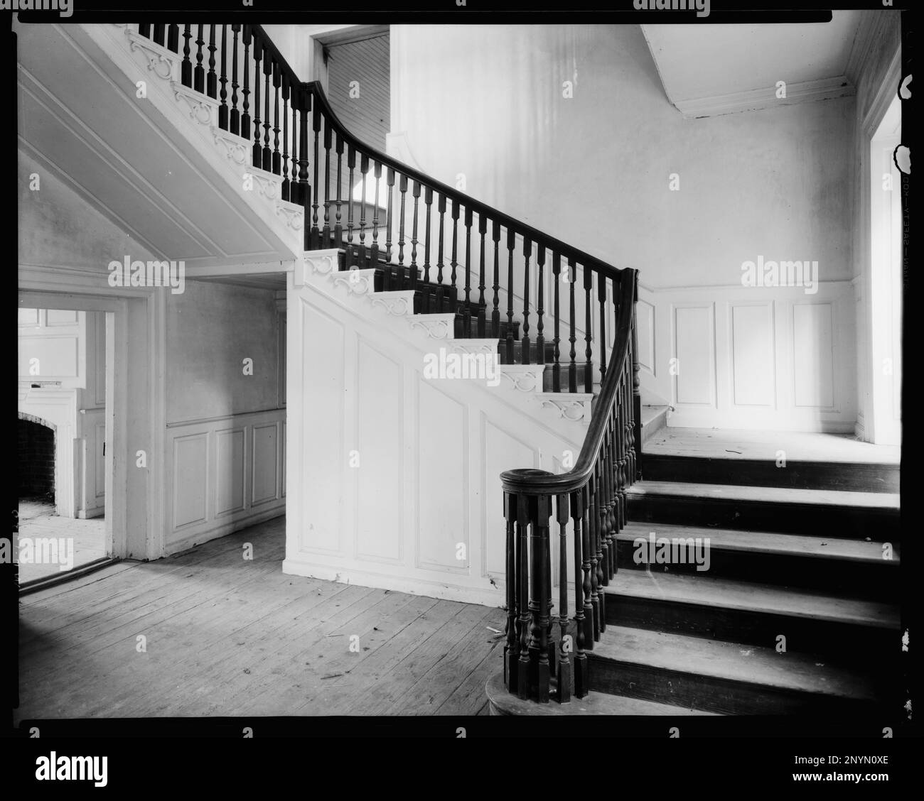 Pleasant Valley, Easton, Talbot County, Maryland. Carnegie Survey of the Architecture of the South. United States, Maryland, Talbot County, Easton,  Hand railings,  Rooms & spaces,  Stairways. Stock Photo