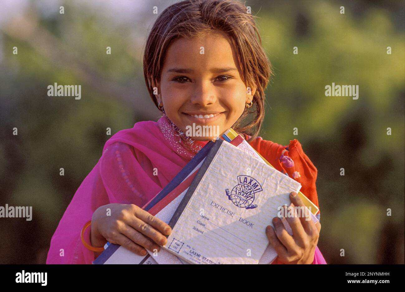 India girl books hi-res stock photography and images - Alamy
