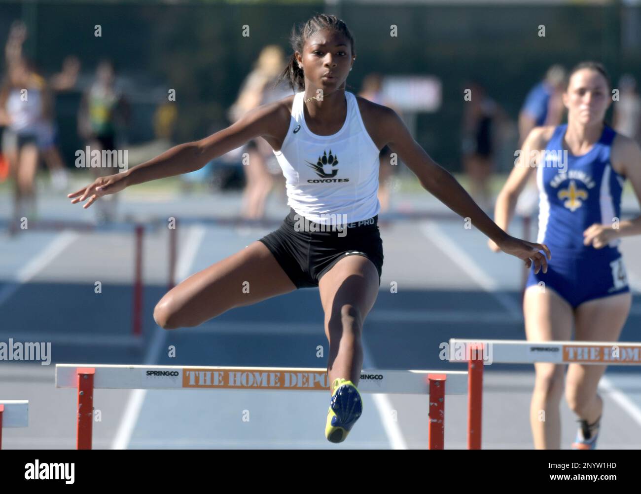 Kyla RobinsonHubbard of Calabasas wins the Division 3 girls 300m