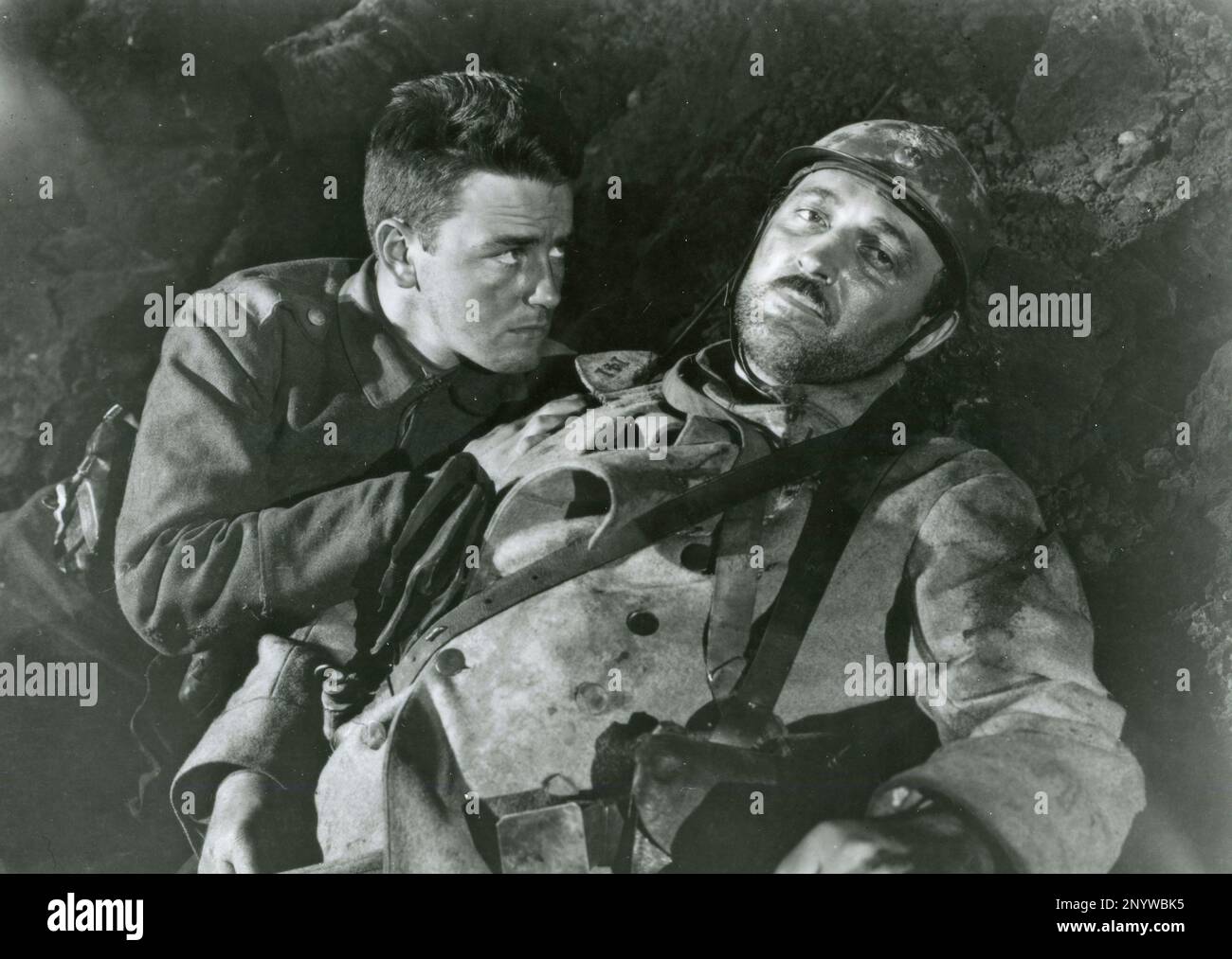 American actors Lew Ayers and Raymond Griffith in the movie All Quite on the Western Front, USA 1930 Stock Photo