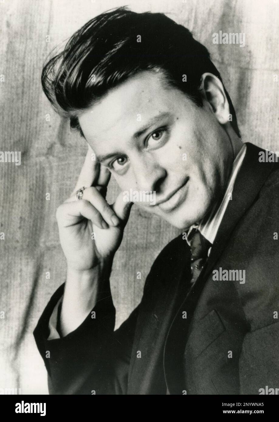 American actor Fisher Stevens, 1988 Stock Photo - Alamy